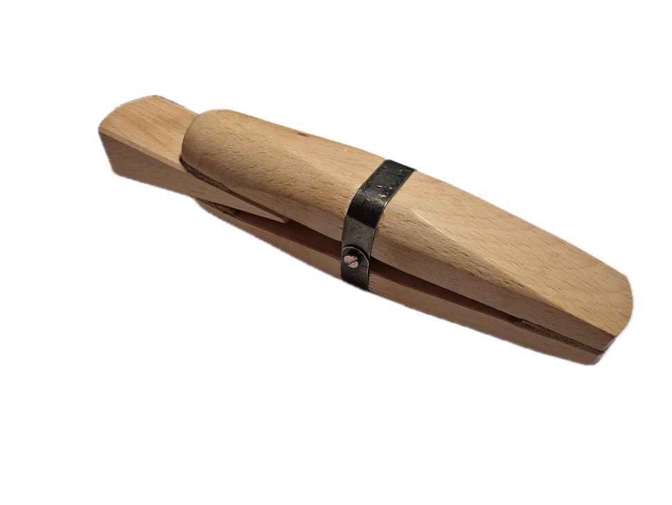 Тиски деревянные с клином плоские